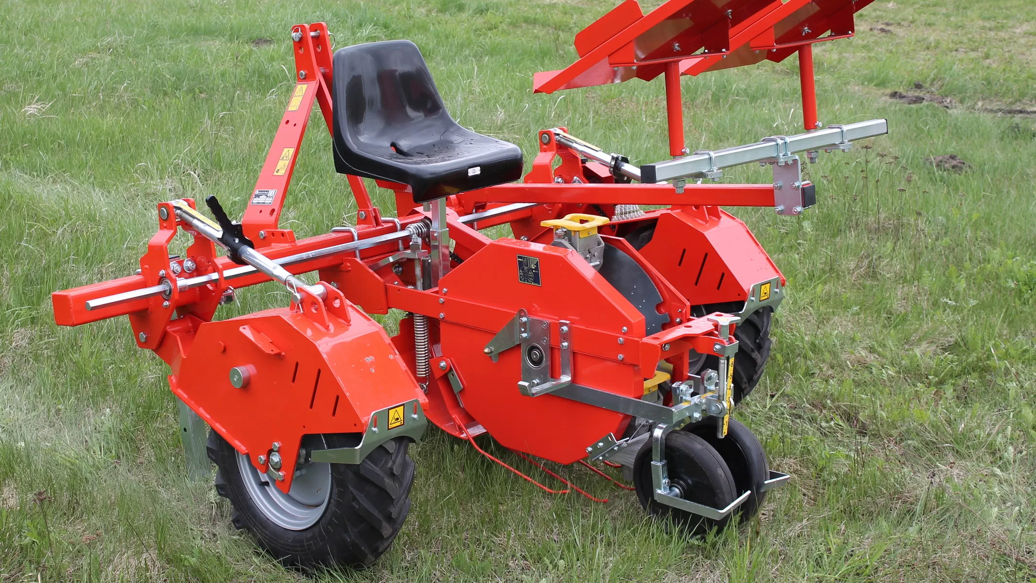 ЛЕСОПОСАДОЧНАЯ МАШИНА ZKT WOLF PRO купить в России