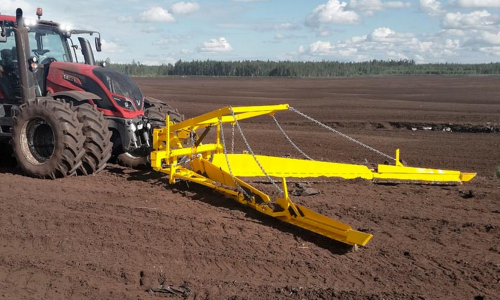 V-ОБРАЗНЫЙ ВАЛКОВАТЕЛЬ ФРЕЗЕРНОГО ТОРФА ZKT-MERIPEAT MPR-V6
